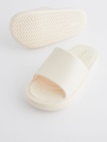 Scarpe da spiaggia / da bagno di Next in bianco