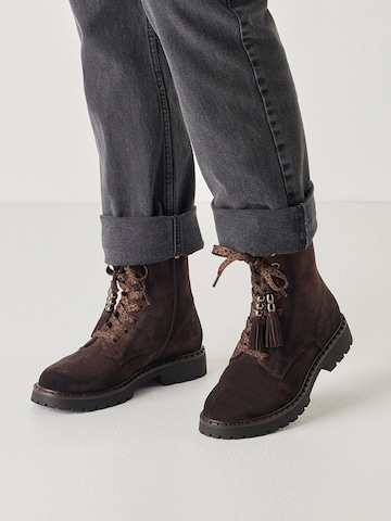 Tamaris Schnürstiefel in Schwarz: Vorderseite
