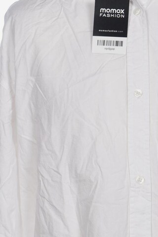 BDG Urban Outfitters Button Up Shirt in L in White
