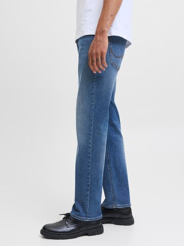 Regular Jeans de la JACK & JONES pe albastru: față