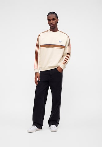 Sweat-shirt 'RETRO' ADIDAS ORIGINALS en blanc