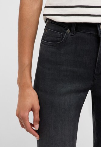 MUSTANG Slimfit Jeans 'Shelby ' in Schwarz