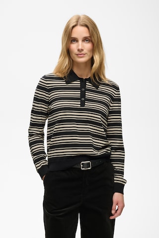 Pull-over 'Channan' Part Two en noir : devant