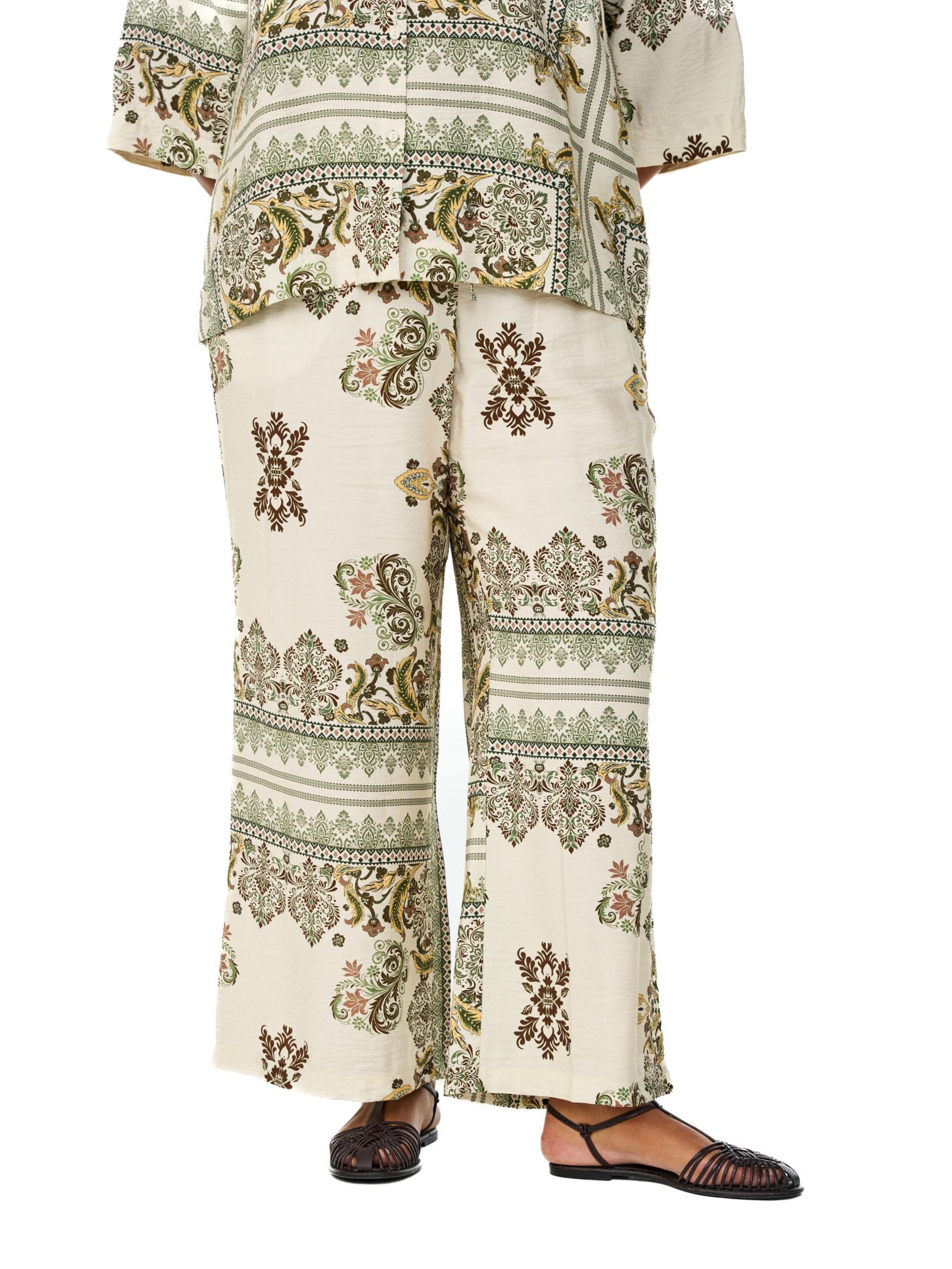 Zizzi Voľný strih Nohavice 'Mestea' - Zelená: predná strana