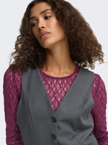 Gilet 'ONLLinda' ONLY en gris