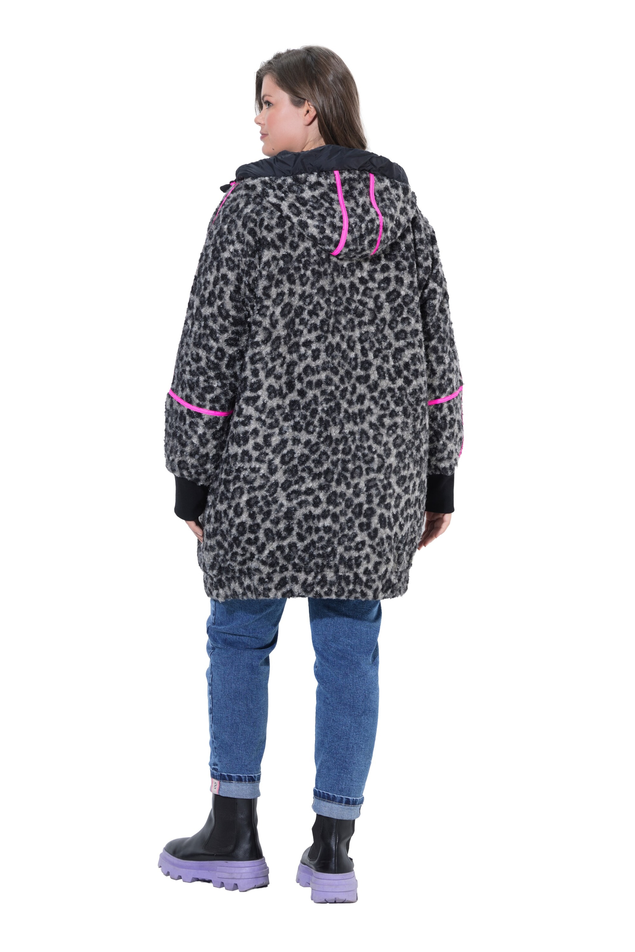 LAURASØN Übergangsjacke in Schwarz