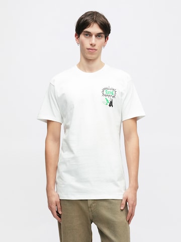 HUF Shirt 'Everybody Get Loose' in Wit