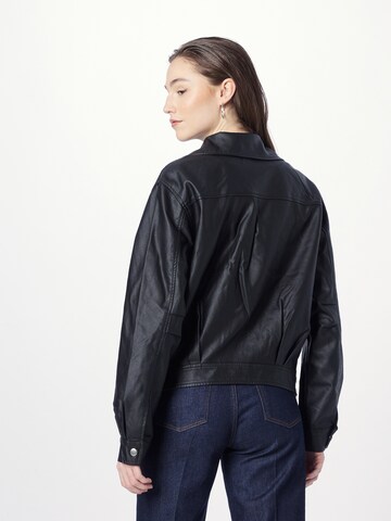 SISTERS POINT Between-Season Jacket 'DANA' in Black