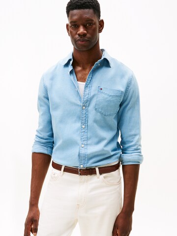 TOMMY HILFIGER Regular fit Button Up Shirt in Blue: front