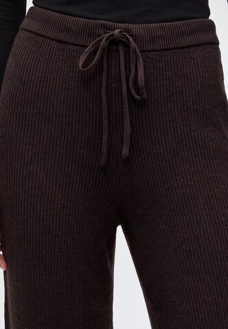 Regular Pantalon GAP en marron