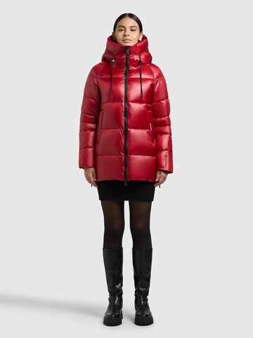 sarkans khujo Ziemas jaka 'Cara'