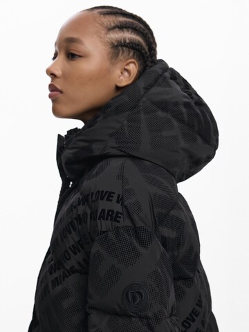 Veste d’hiver Desigual en noir