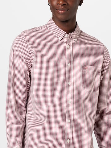 MUSTANG Regular fit Button Up Shirt 'Clemens' in Red
