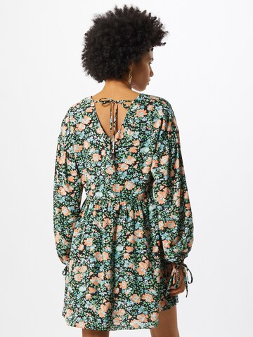 Abito di GLAMOROUS in verde