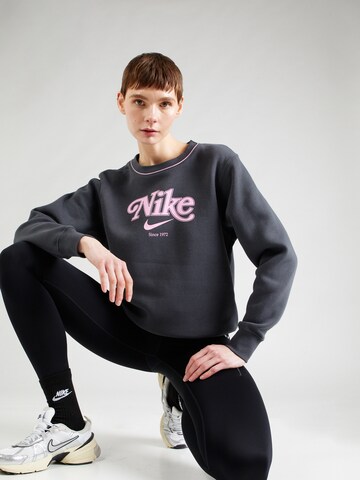 Nike Sportswear Свитшот в Серый