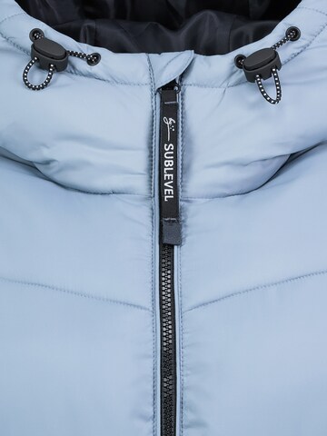 Sublevel Mantel in Blau