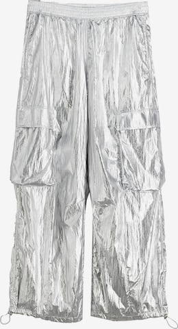 Bershka Loosefit Hose in Silber: predná strana