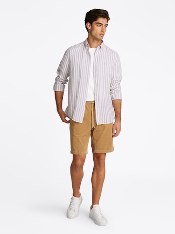 Coupe regular Chemise 'Essential' TOMMY HILFIGER en beige