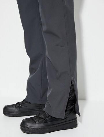 Koton Regular Sporthose in Grau