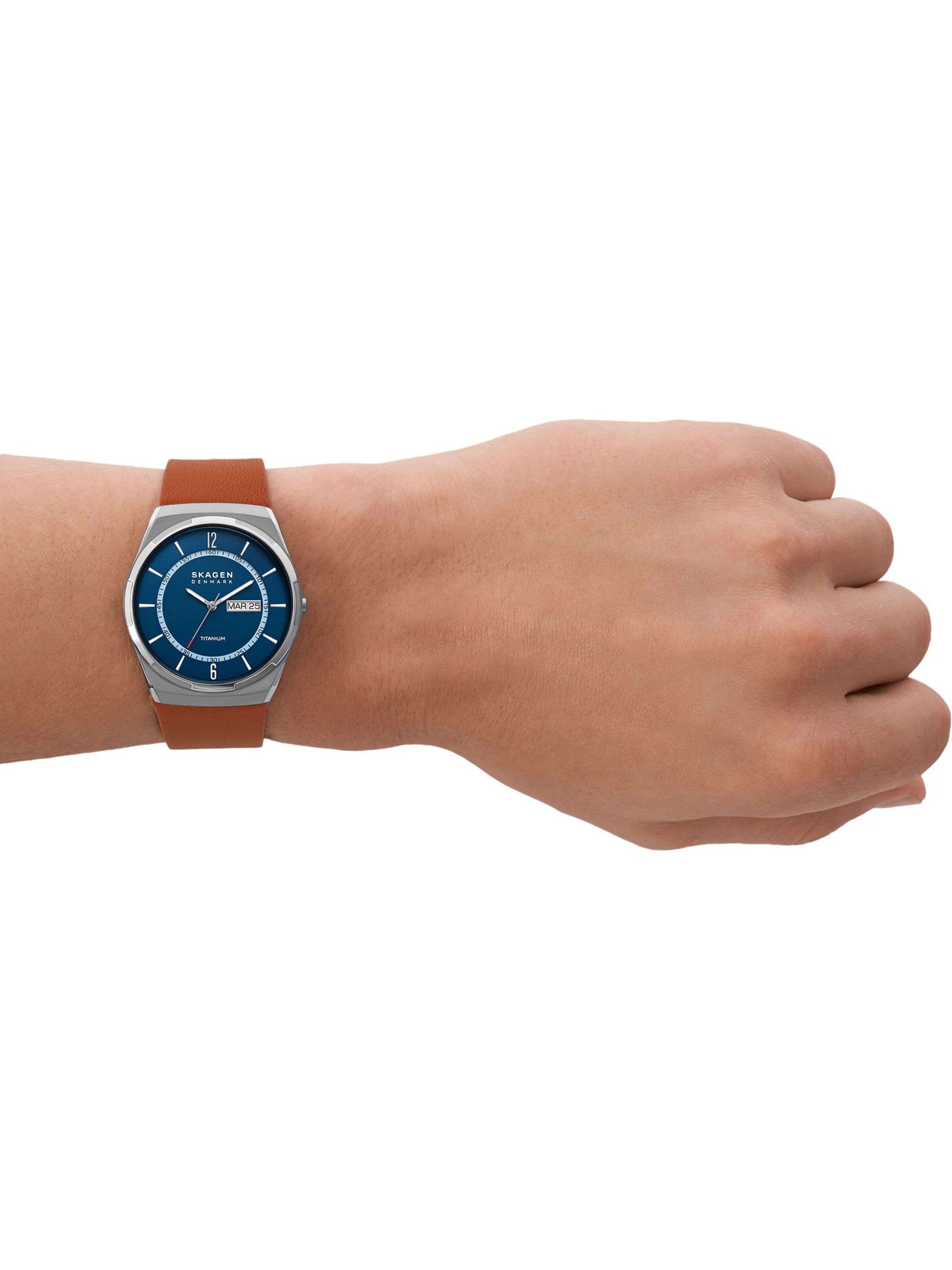 SKAGEN Uhr in Grau: Vorderseite