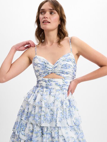 HEY KYLA Evening Dress in White