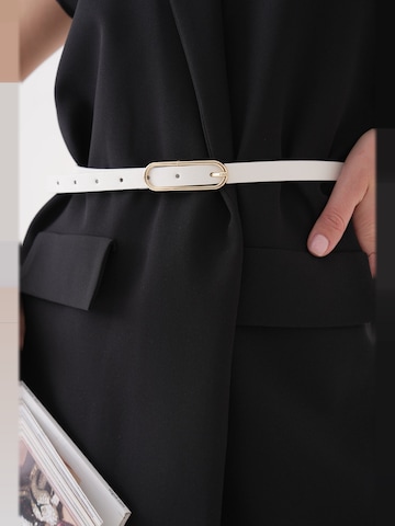 WOMAN VISION Belt in White