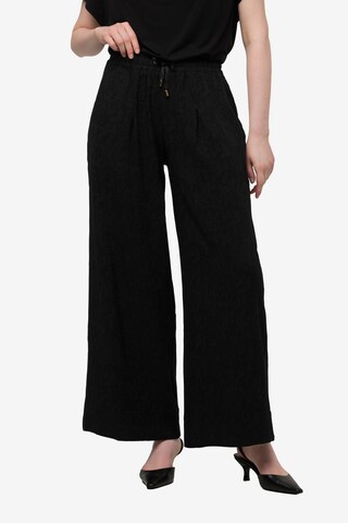 Ulla Popken Wide leg Pleat-Front Pants in Black: front