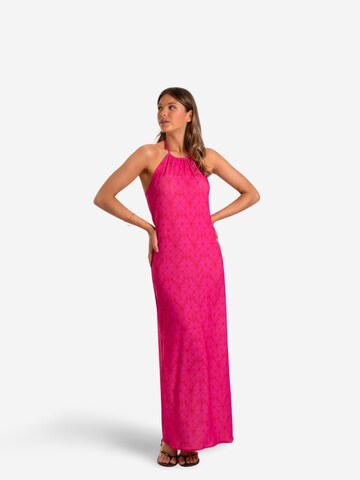 THE-ARE - Vestido em rosa: frente