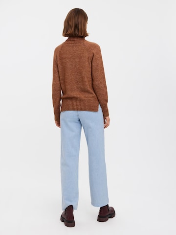 VERO MODA Sweater 'Daniela' in Brown