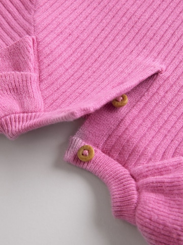 Set Next en rose