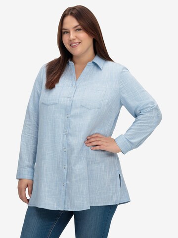 Camicia da donna di SHEEGO in blu: frontale