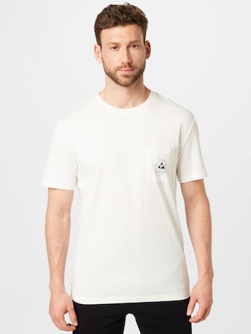 PROTEST Функционална тениска 'ISIAH' в бяло: отпред