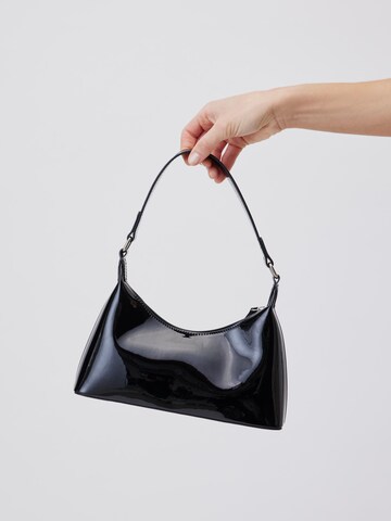 Borsa a spalla 'Hailey' di LeGer by Lena Gercke in nero: frontale