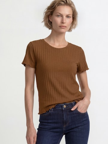 T-shirt Rich & Royal en marron : devant