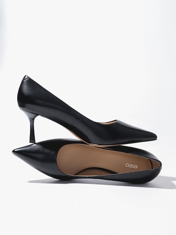 Décolleté '9106-11' di Estro in nero