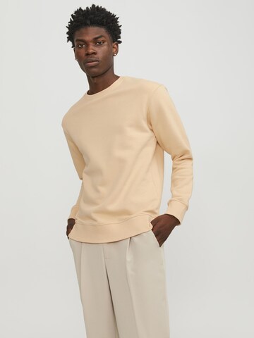 JACK & JONES Sweatshirt 'Star' in Beige: voorkant