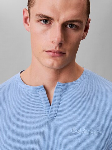 T-Shirt Calvin Klein en bleu