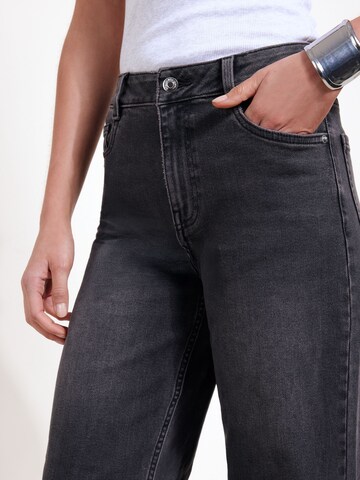 Wide Leg Jean Friends Like These en noir
