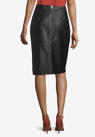 Betty Barclay Skirt in Black