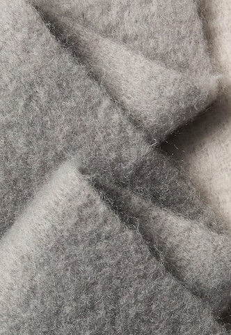 Sciarpa di Calvin Klein in grigio