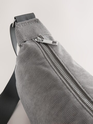 Next Taška cez rameno - Sivá