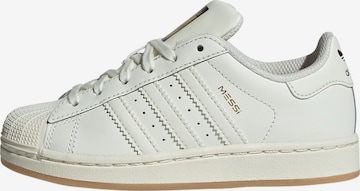 ADIDAS ORIGINALSTenisice 'Superstar Messi' - bež boja: prednji dio