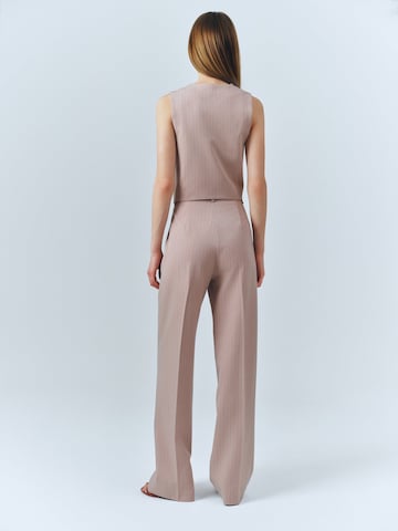 MB by Marta Buzolic - Chaleco para traje en rosa
