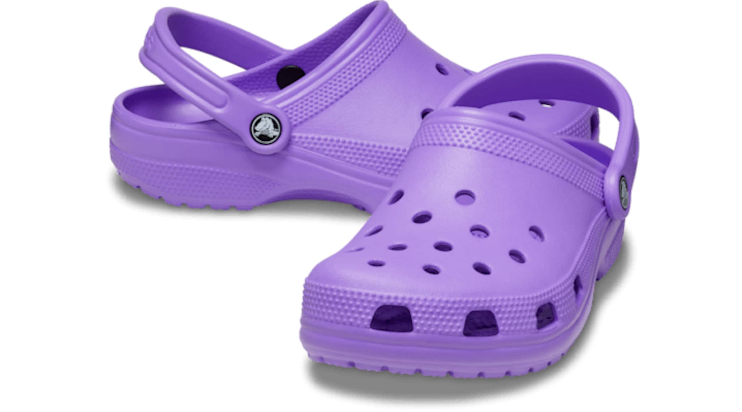 Crocs Clogs in Lila: voorkant