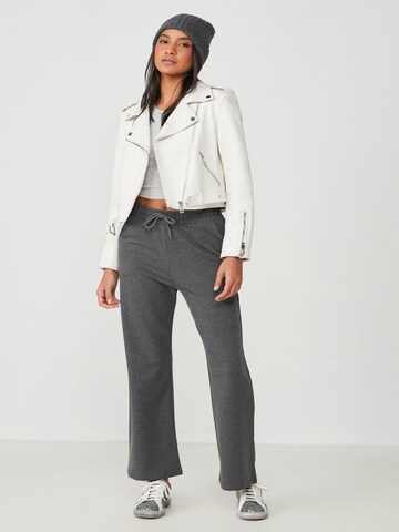 C&City Flared Pants in Grey: front
