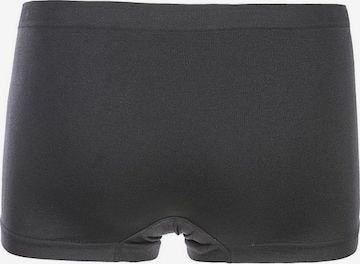 Athlecia Slimfit Hotpants 'Cadee W' in Schwarz