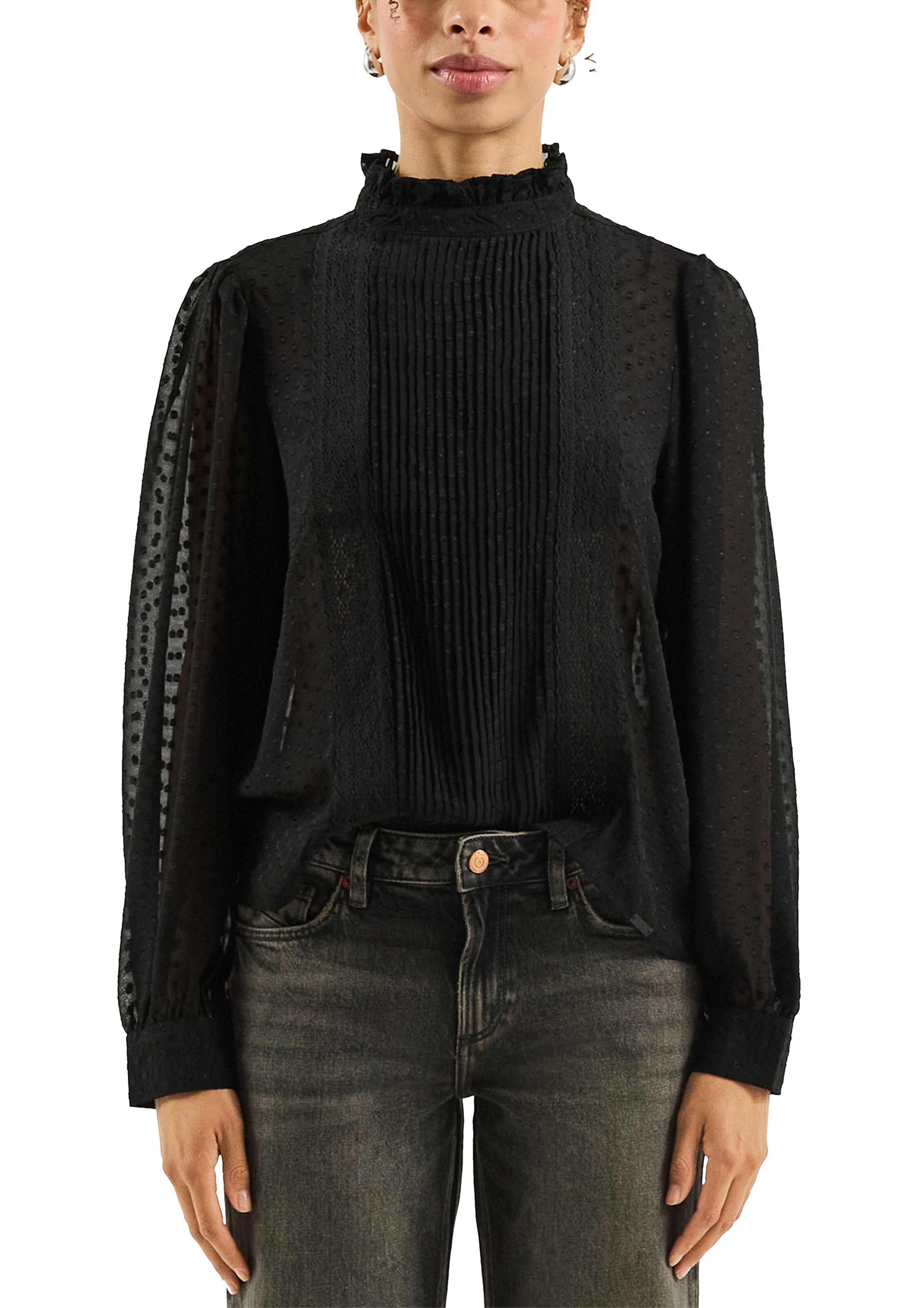 QS Blouse in Zwart: voorkant