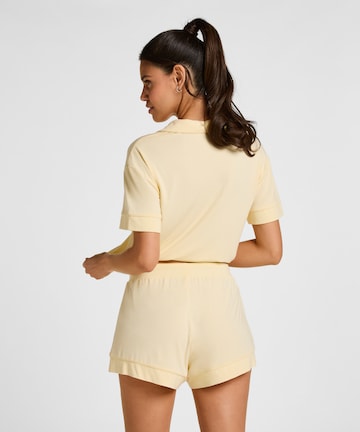 Hunkemöller Slaapshirt in Geel