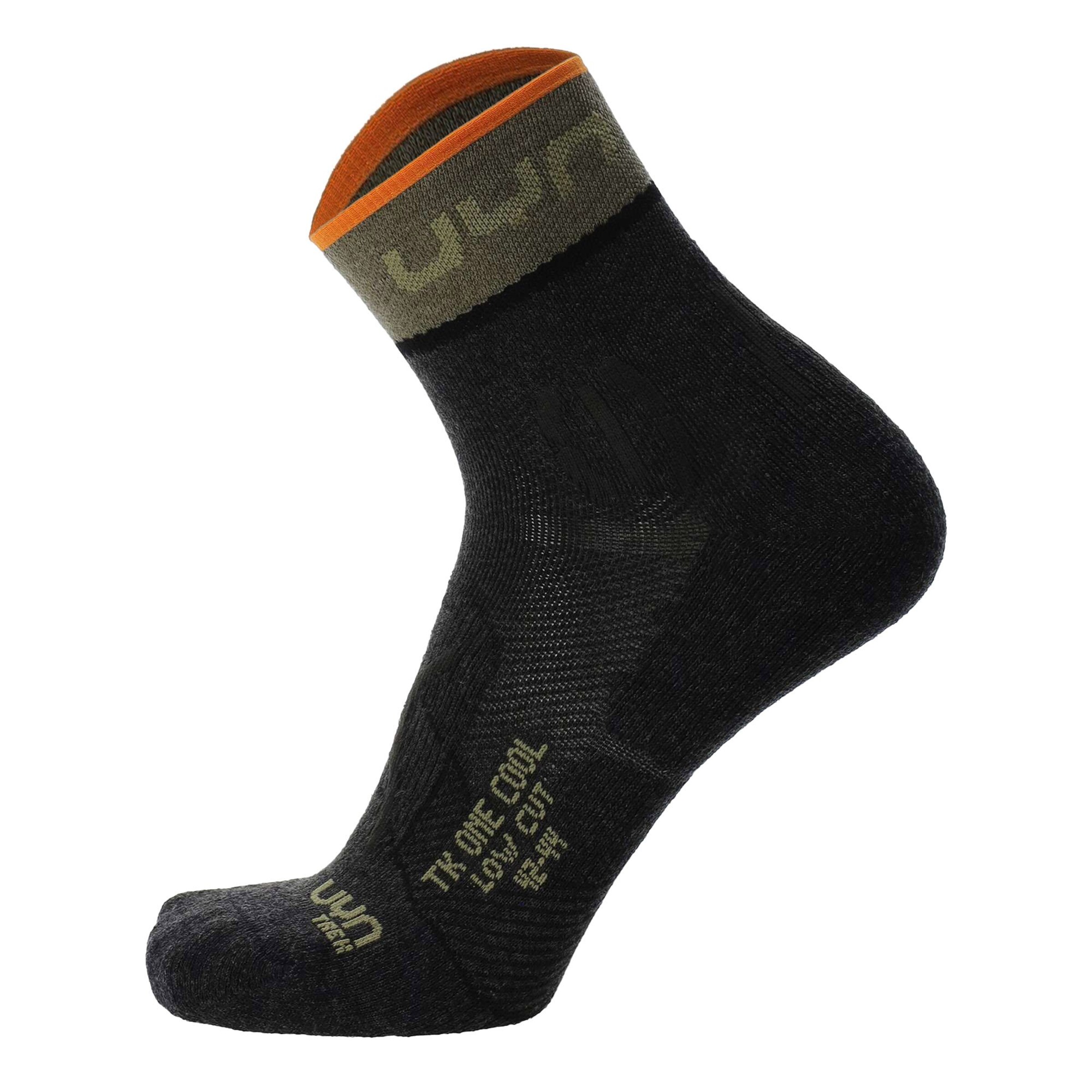 Uyn Sports socks in Black: front