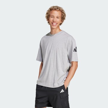 T-Shirt fonctionnel 'Essentials' ADIDAS SPORTSWEAR en gris : devant